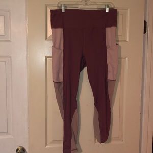 Women’s workout leggings